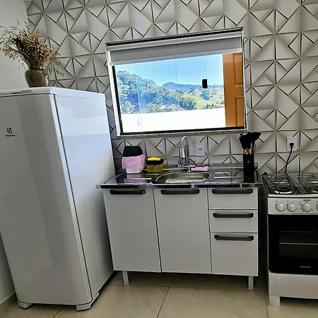 Cantinho Na Serra - Apartamento Santa Maria Madalena Exterior foto