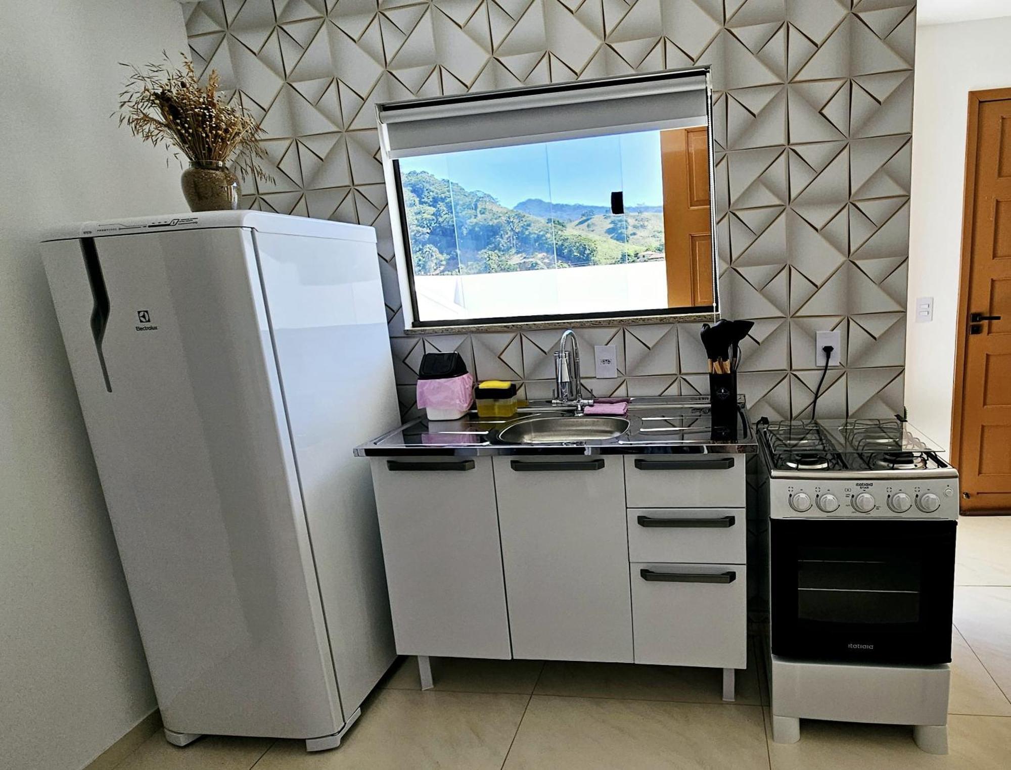 Cantinho Na Serra - *